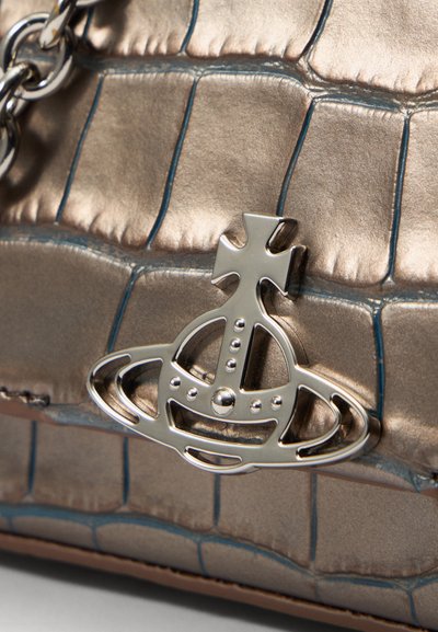 Vivienne Westwood HAZEL SMALL HANDBAG - Käsilaukku - brown