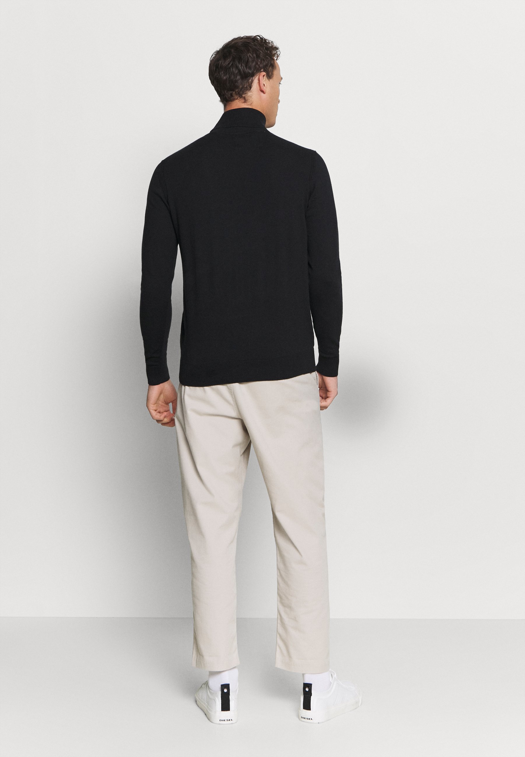 INDICODE JEANS BURNS Strikkegenser black Zalando.no INDICODE JEANS BURNS - Strikkegenser - mottled light grey