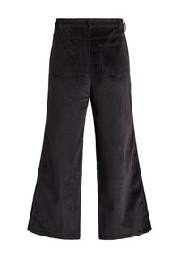 Črni širokorezi žametni hlače z teksturirano obdelavo, z visokim pasom in dvema zadnjima žepoma, zasnovane za sproščen kroj.