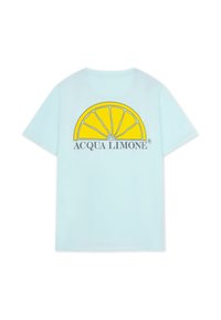 Ljusblå bomullströja med en gul citrongrafik och texten "ACQUA LIMONE" tryckt nedanför, korta ärmar och rund halsringning.