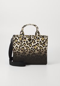 Torba s leopard uzorkom i crnim detaljima, od tekstilnog materijala, s dva gornja držača i odvojivim remenom za rame. Ima zatvaranje na munje.