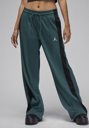 Jordan TRACK PANT - Pantaloni de trening - oxidized green/black/(white)
