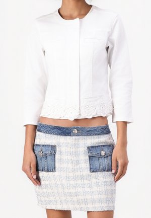Denim jacket - white
