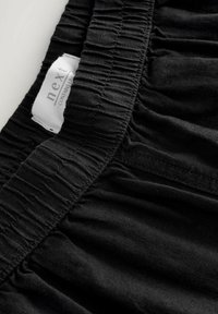 Shorts - black