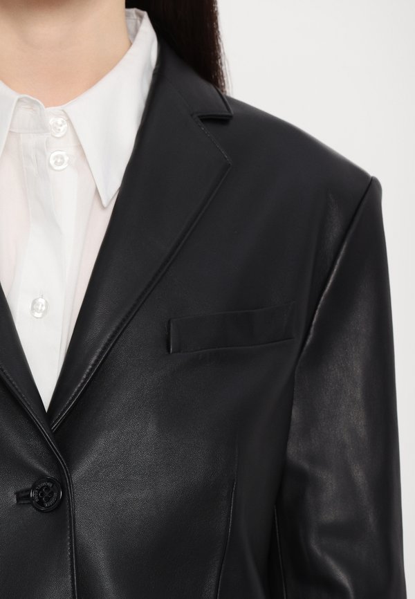 OVERSIZED  - Leather jacket4