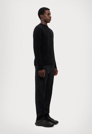 Filippa K Strickpullover - black