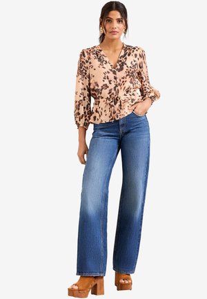 Love & Roses PETITE FIT - Blouse - neutral animal