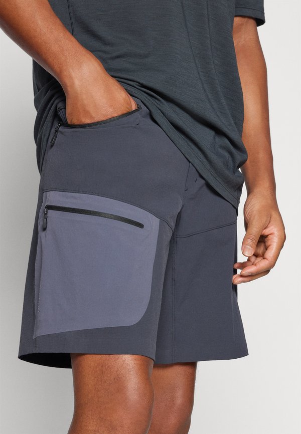 FALKETIND LIGHT - Outdoor shorts - caviar2