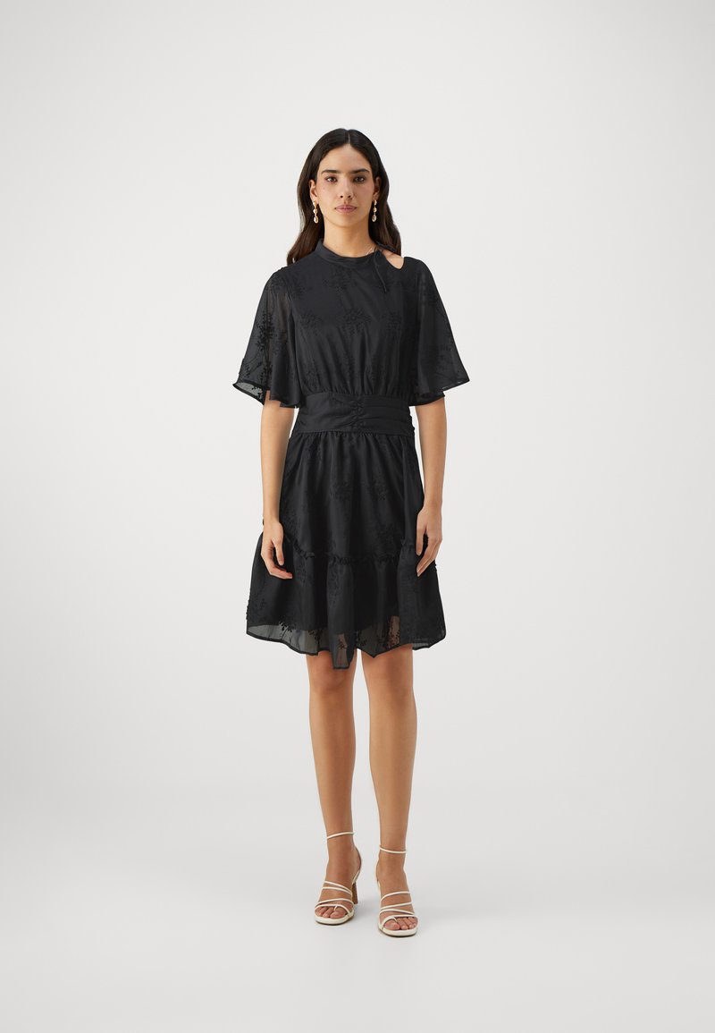 Bruuns Bazaar - GILLYWINEBBMEJRA DRESS - Juhlamekko - black, Suurenna