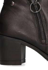 Luna Collection Botines - black