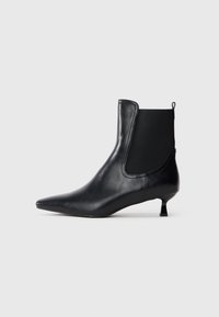 CLIFF - Botas clássicas de cano curto - black