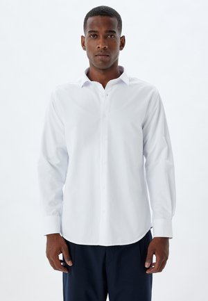 HALF ITALIAN NECK  - Camicia elegante - white