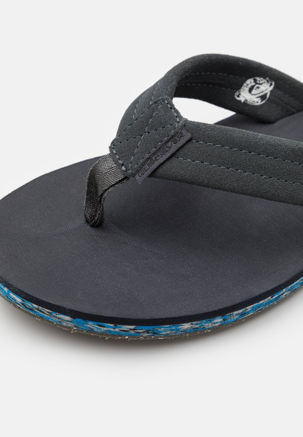 CARVER  - T-bar sandals3