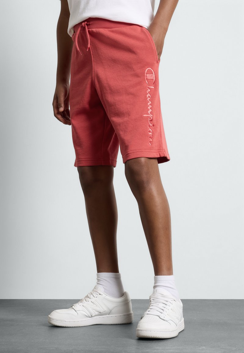 Champion - EXCLUSIVE UNISEX - Shorts - red, Enlarge