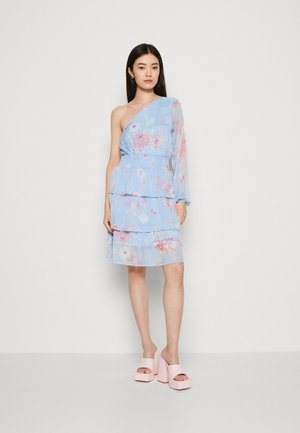 ONLY ONLASTA EMMA ONESHOULDER DRESS - Cocktail φόρεμα / Φόρεμα για πάρτι - clear sky