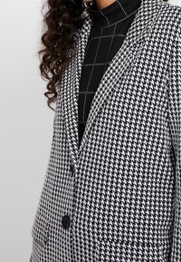 JDY Cappotto corto - off-white