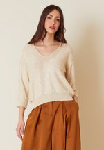 Manila Grace SEQUINED - Strickpullover - nude/beige - Zalando.de