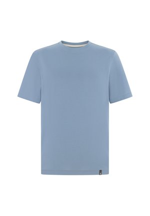 Schlichtes hellblaues T-Shirt mit kurzen Ärmeln und Rundhalsausschnitt, mit einem kleinen schwarzen Etikett am unteren Saum, auf weißem Hintergrund.