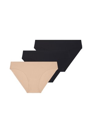 Drie paar naadloze bikinionderbroeken in beige en zwart, overlappend gelegd op een effen witte achtergrond.