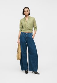 Topshop EMMA BARREL - Wide leg - medium blue denim