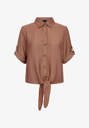 Brun kortærmet skjorte med knapper, krave og knude foran, med opsmøgede ærmer med knapstropper.