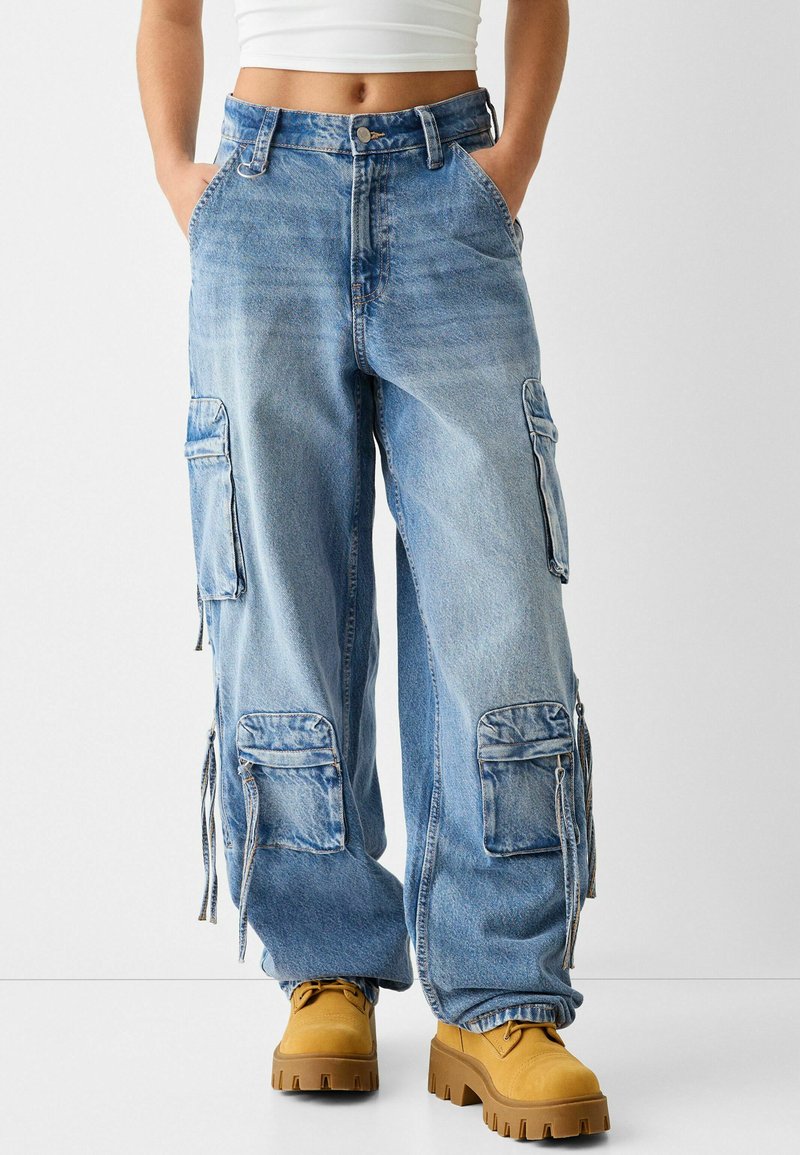 Bershka Relaxed fit jeans lichtblauw denim