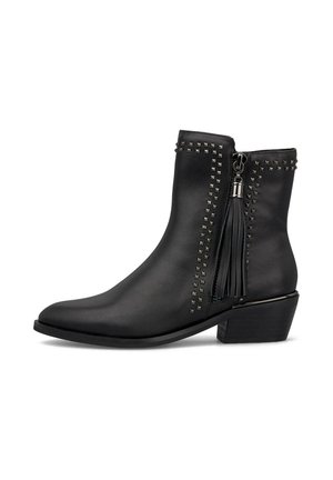 Botas negras de tobillo de cuero, con detalles de tachuelas, cremallera lateral, un adorno de borlas y un tacón bajo cuadrado.