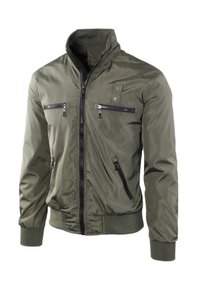 Giacca bomber verde oliva realizzata in nylon lucido, con colletto alto, tasche con zip e polsini e orlo a costine.