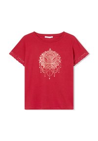 T-shirt rossa in cotone a maniche corte, con una grafica di fiore di loto bianco e dettagli in pizzo complessi sulle maniche.