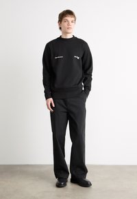 Calvin Klein Jeans 1978 CREW NECK - Melegítőfelső - black