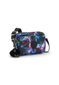 Borsa a spalla multicolore con un motivo floreale, tessuto nero, chiusura con zip, tracolla regolabile e un charm a forma di gorilla in pelliccia attaccato.