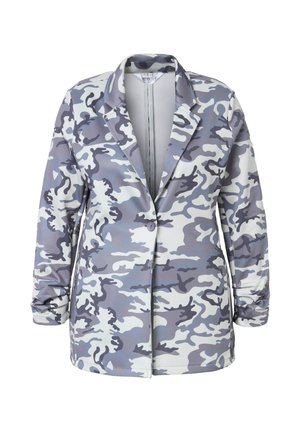 Maskáčový blazer v odstínech šedé a bílé, s jedním knoflíkem, strukturovanými klopami a dlouhými, řasenými rukávy. Hladký povrch látky.