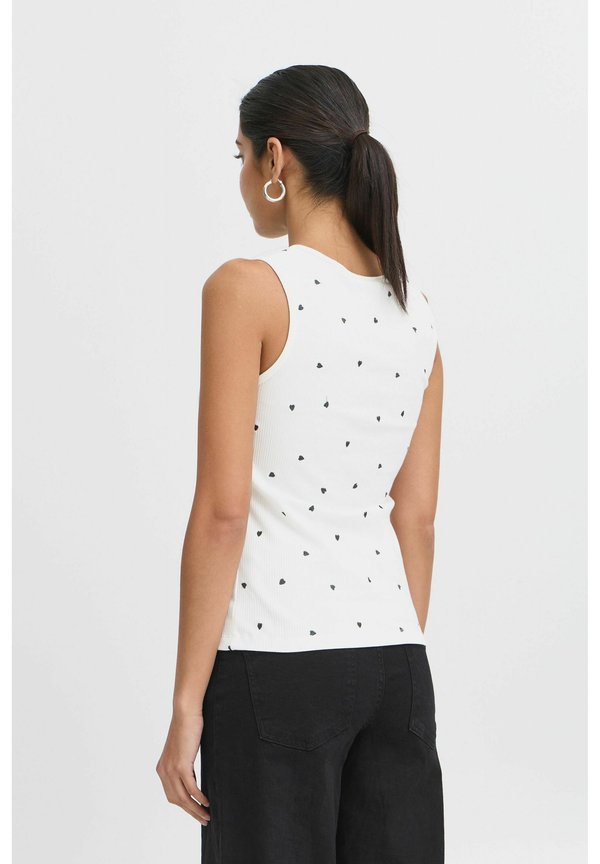 IHPALMA - Top - cloud dancer w te heart embro4