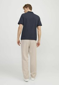 Jack & Jones EINFARBIG  - Polotričko - navy blazer