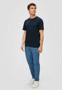 s.Oliver Pamata T-krekls - navy