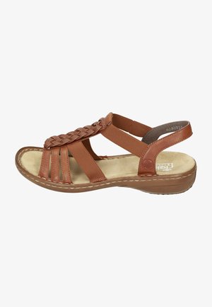 Braune Ledersandalen mit einem geflochtenen Vorderriemen, elastischen seitlichen Riemen und einer gepolsterten Fußbett mit einer flachen Sohle.