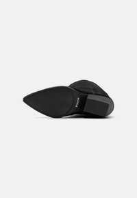 Guess CALLY - Biker-/cowboysaappaat - black