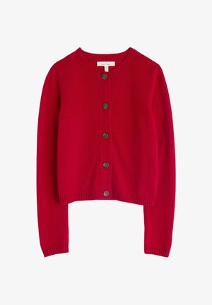 Rode gebreide cardigan met lange mouwen, ronde hals en zes bruine knopen aan de voorkant. Heeft geribbelde manchetten en zoom voor textuur.