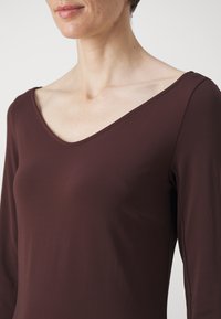 Max Mara Leisure VALIDO ciemnobrązowy
