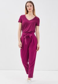 Cache Cache Pantalon classique - violet foncé