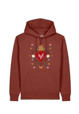 Roestbruine hoodie met voorzak, met een centraal rood hart met vlammen, omringd door sterren, bloemen en een maansikkel-ontwerp.