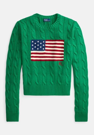 Camisola verde de malha com padrão de cabo, apresentando um design central da bandeira americana com riscas azuis e vermelhas, e "RL" bordado a vermelho.