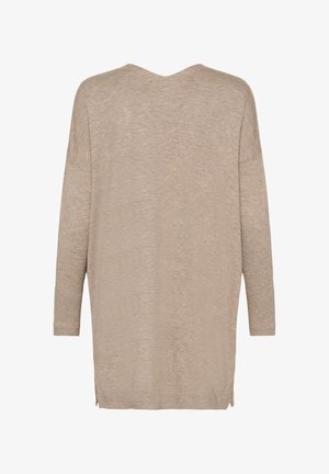 Béžový oversize sveter s výstrihom do V, troch štvrtinovými rukávmi a bočnými rozparkami. Mäkká textúra a ľahký materiál s uvoľneným strihom.