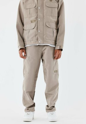 TECHNIQUE A POCHES - Pantalones cargo - taupe