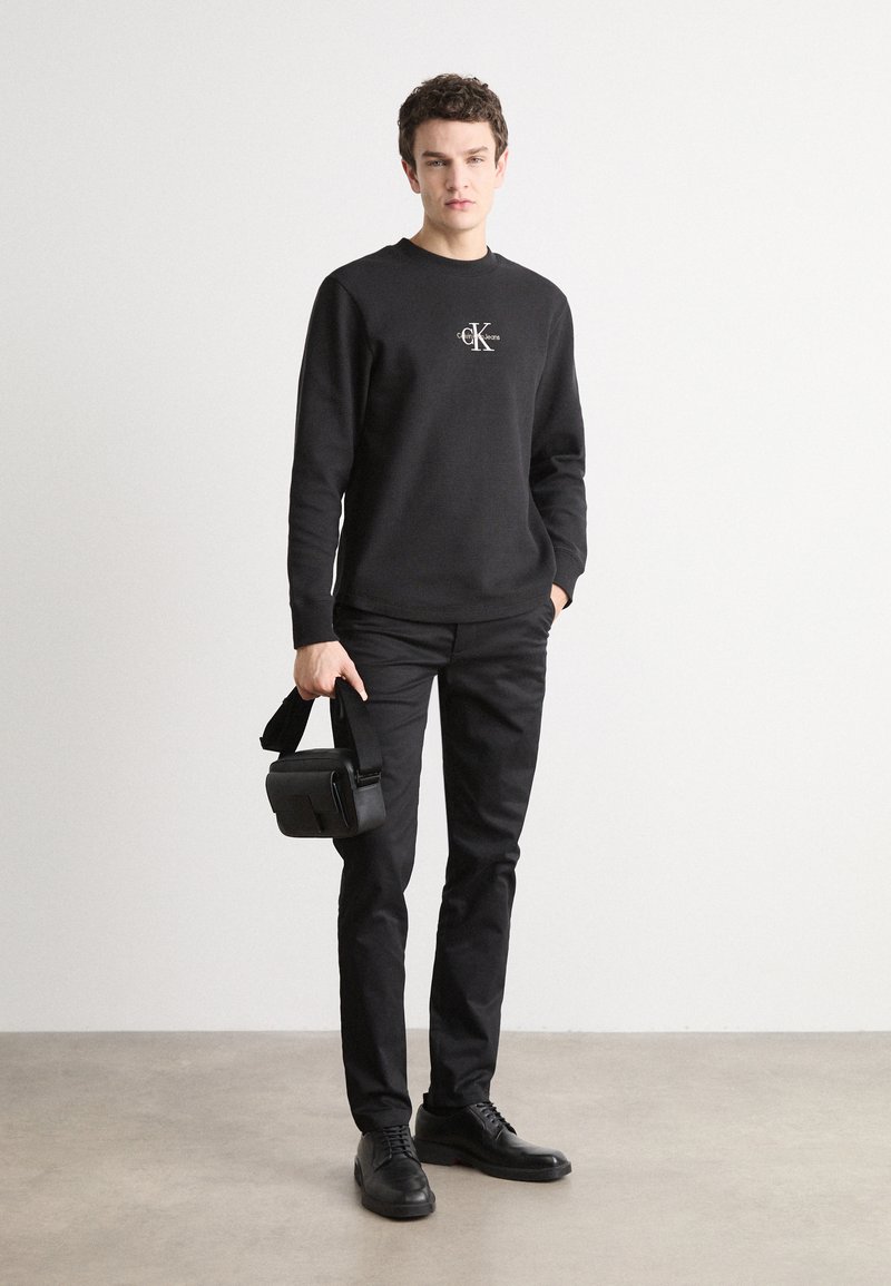 Calvin Klein Jeans MONOLOGO TEE - Top s dlouhým rukávem - black
