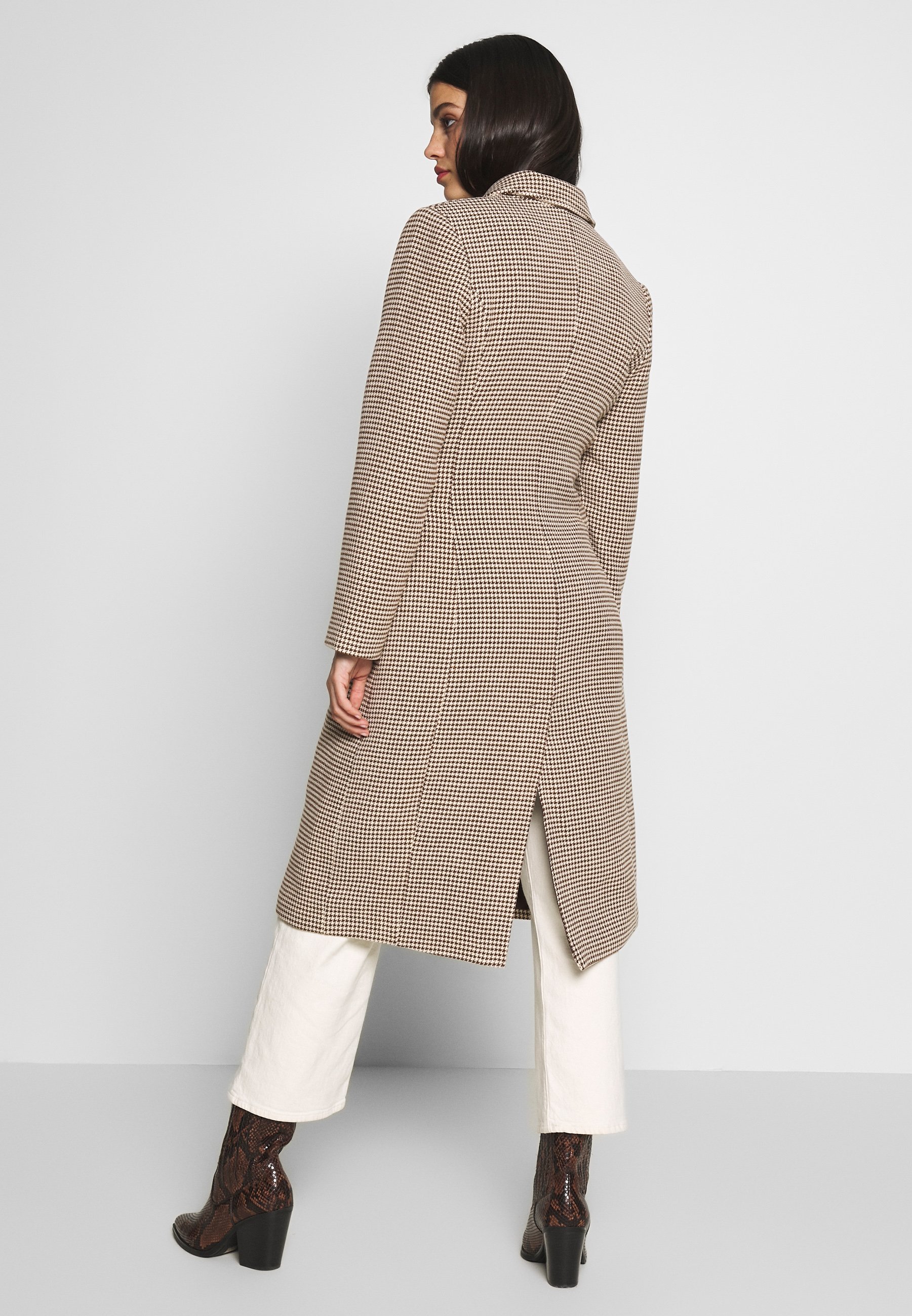 Ivyrevel TAILORED COAT Kåpe frakk white Zalando.no Ivyrevel TAILORED COAT Kåpe frakk white Zalando.no