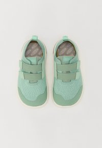Thumbnail Image 4