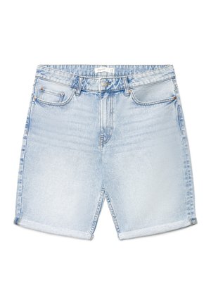 Shorts in denim azzurro chiaro con risvolti, chiusura frontale con bottone e cerniera, e cinque tasche.