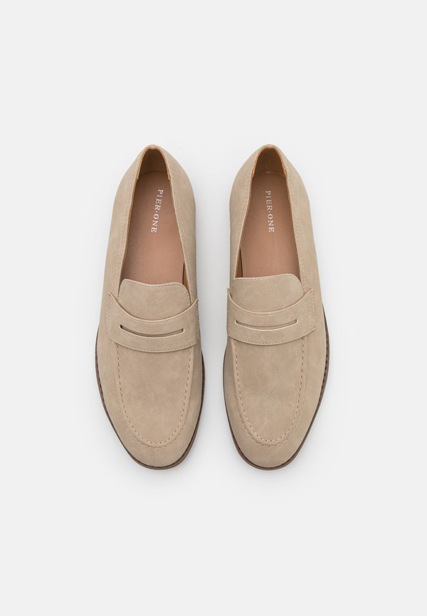 Smart slip-ons - sand2