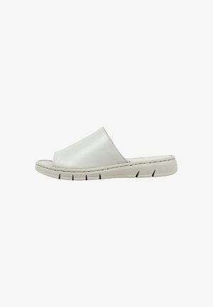 Sandra Fontán, TOUT - Sandalias planas - beige